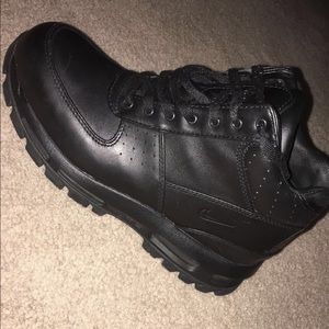 Nike Boots